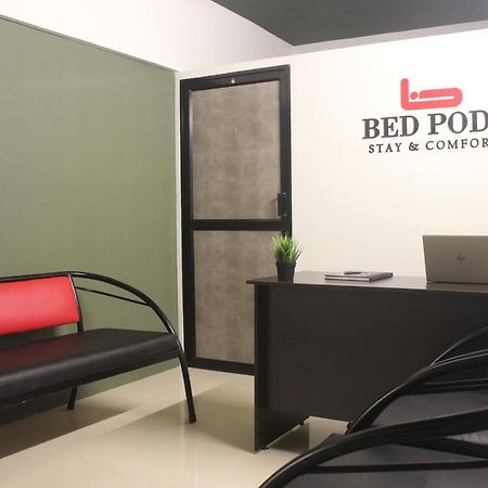 Auberge de jeunesse Bed Pods à Thiruvananthapuram Extérieur photo