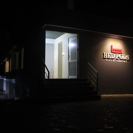 Auberge de jeunesse Bed Pods à Thiruvananthapuram Extérieur photo