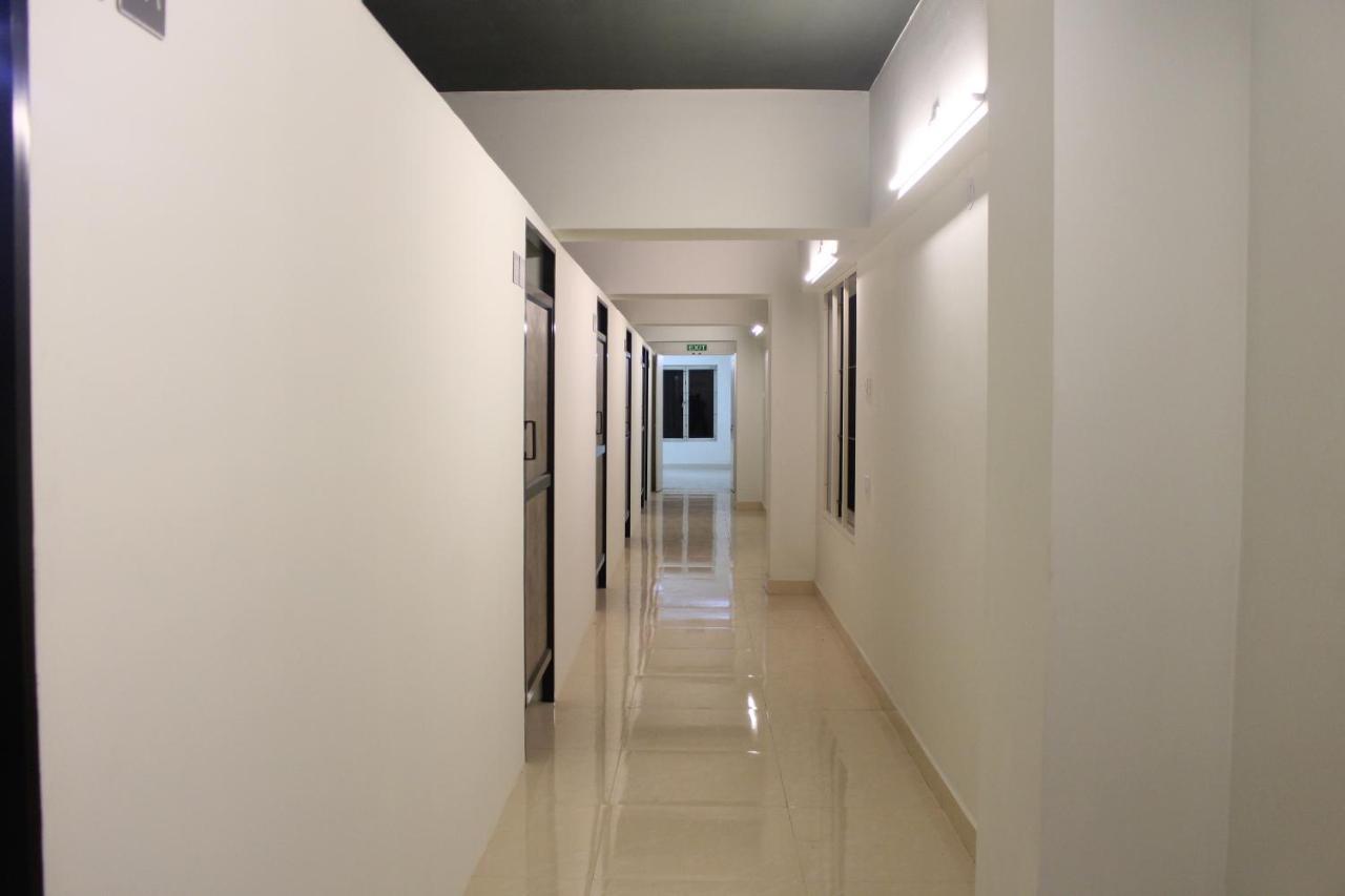 Auberge de jeunesse Bed Pods à Thiruvananthapuram Extérieur photo