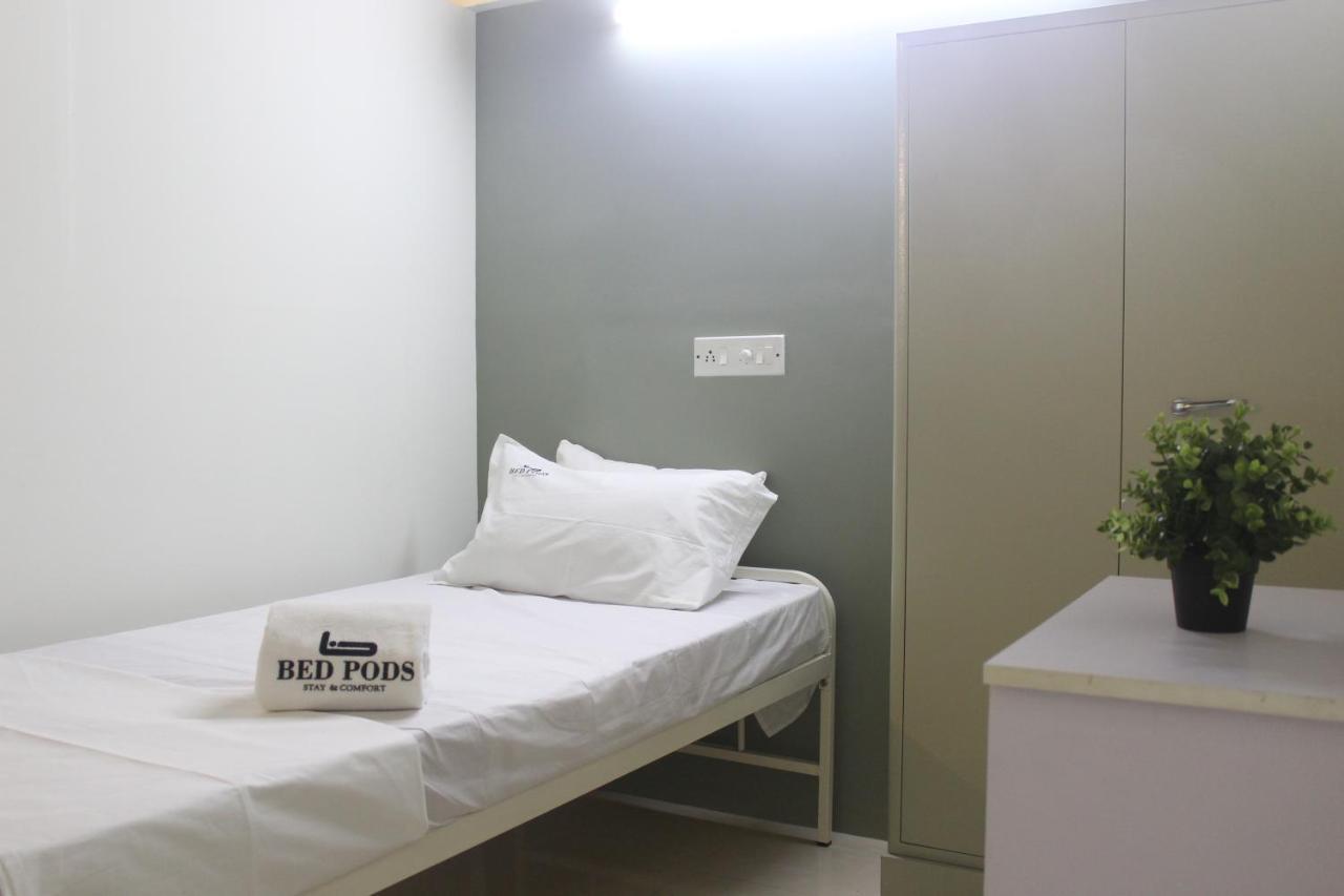 Auberge de jeunesse Bed Pods à Thiruvananthapuram Extérieur photo