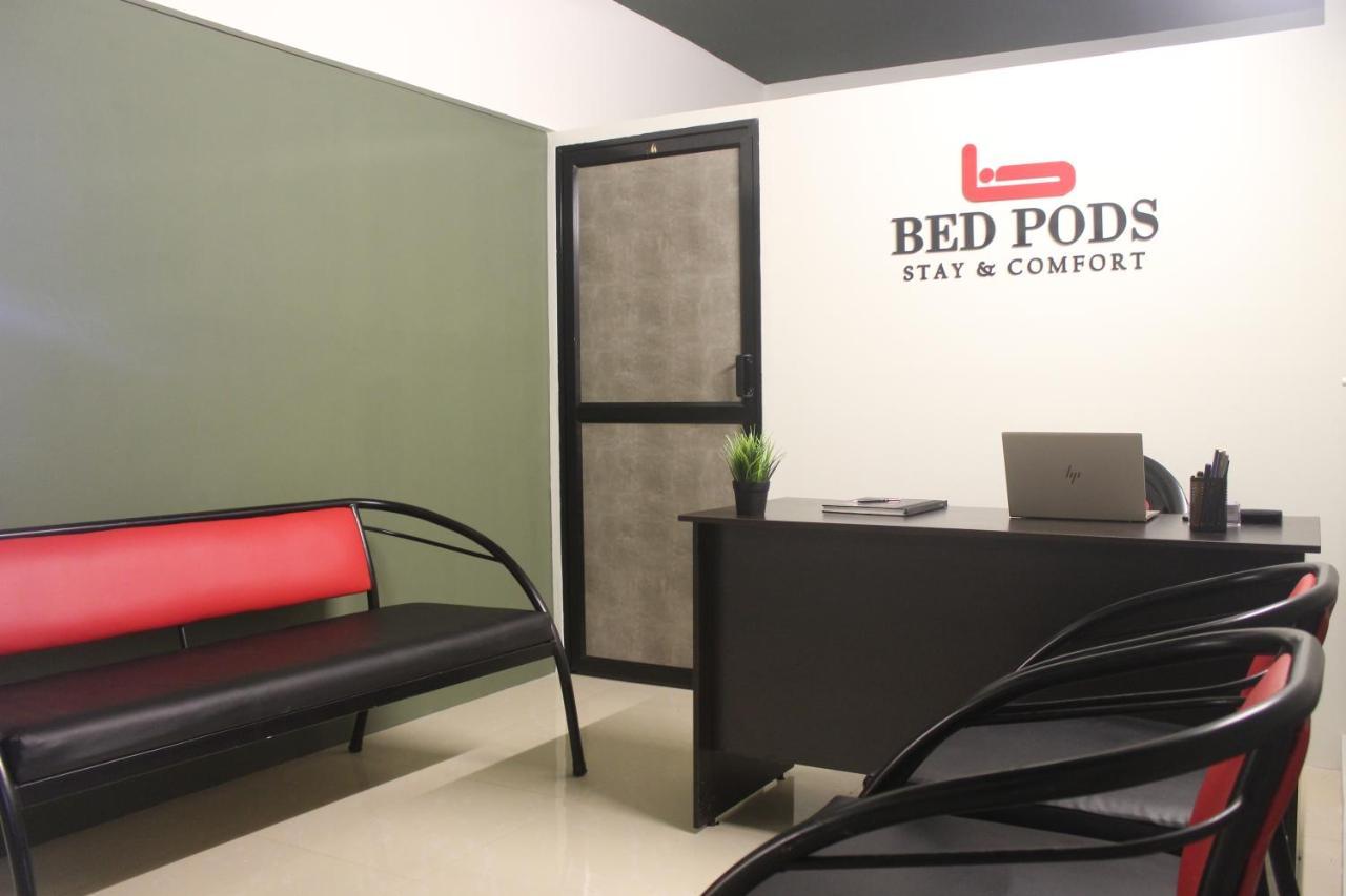 Auberge de jeunesse Bed Pods à Thiruvananthapuram Extérieur photo